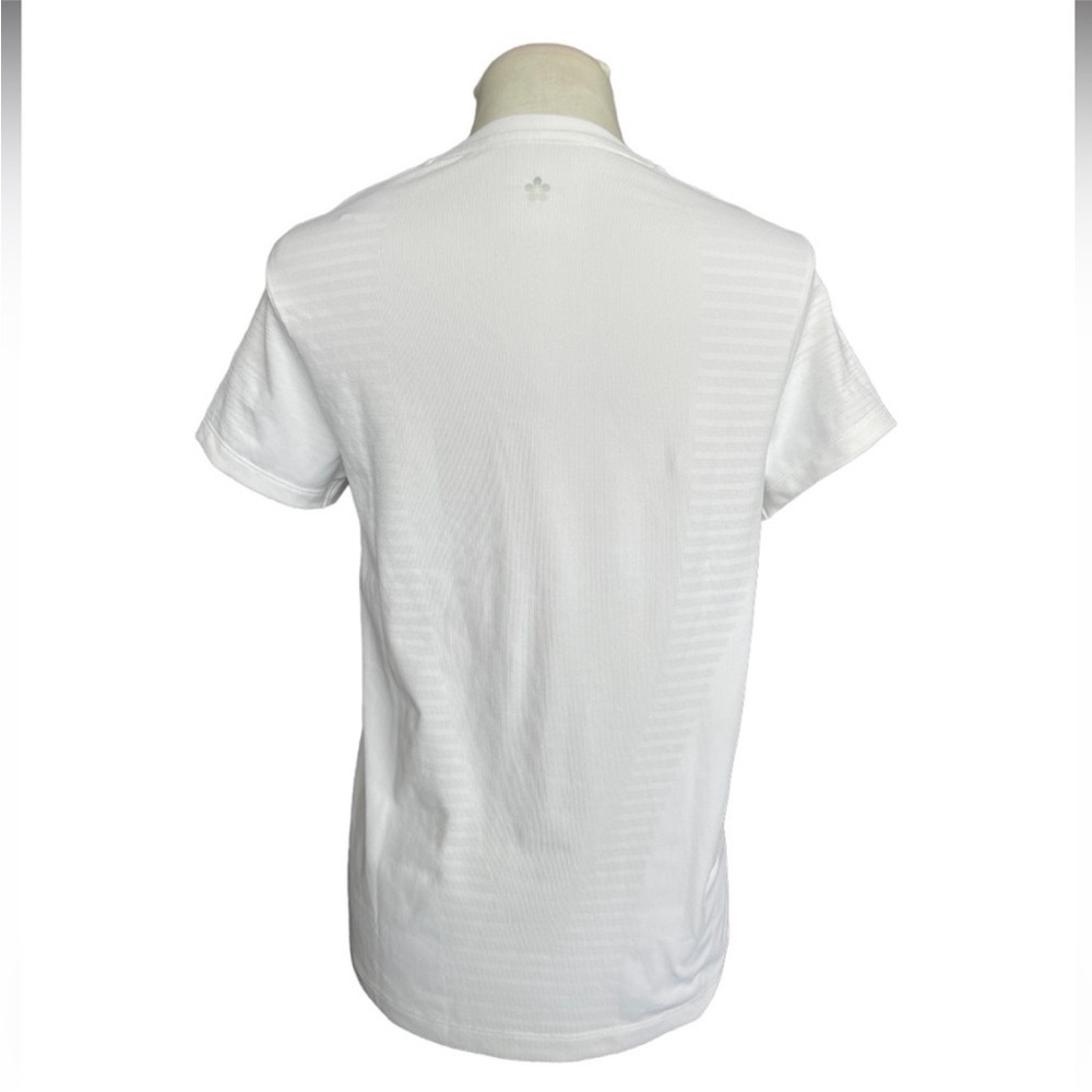 Tuff Athletics Seamless Tees - Bundle of 2 in white and turquoise/teal Small - Picture 8 of 10
